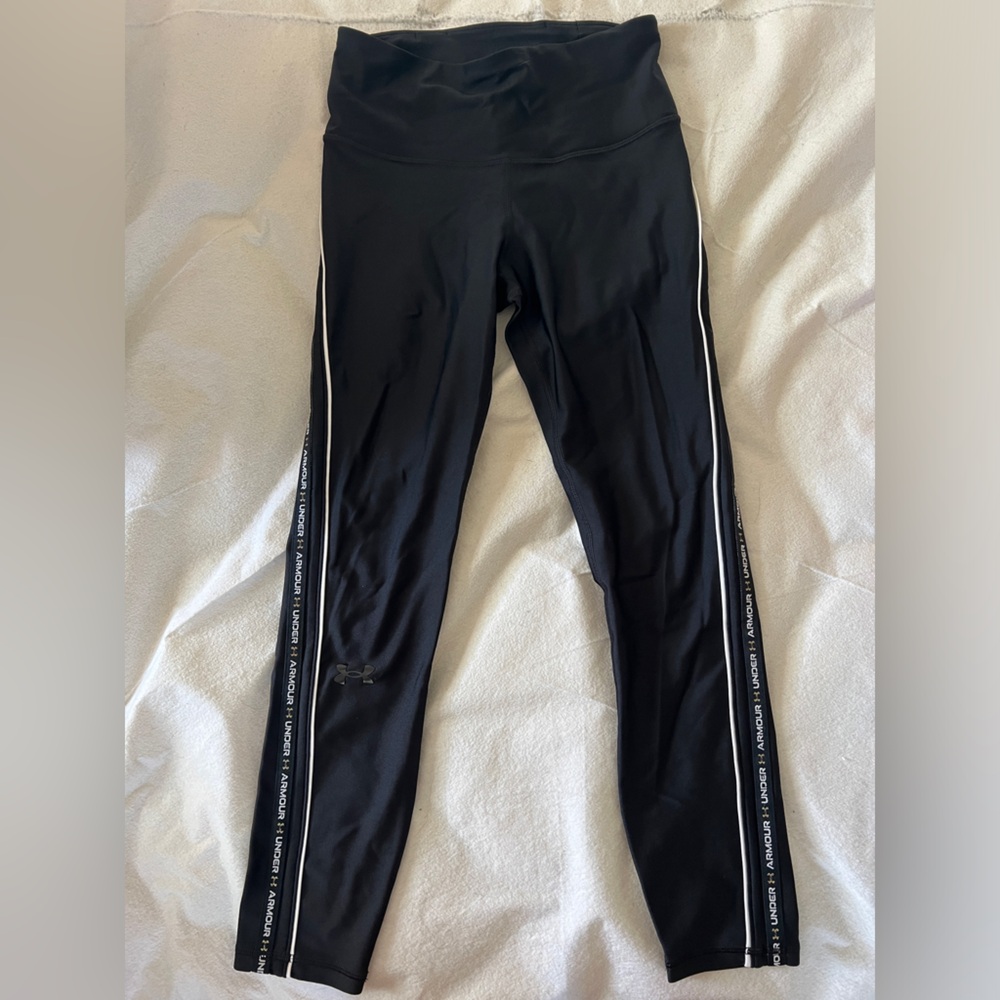 UA Compression Heatgear Cropped Leggings